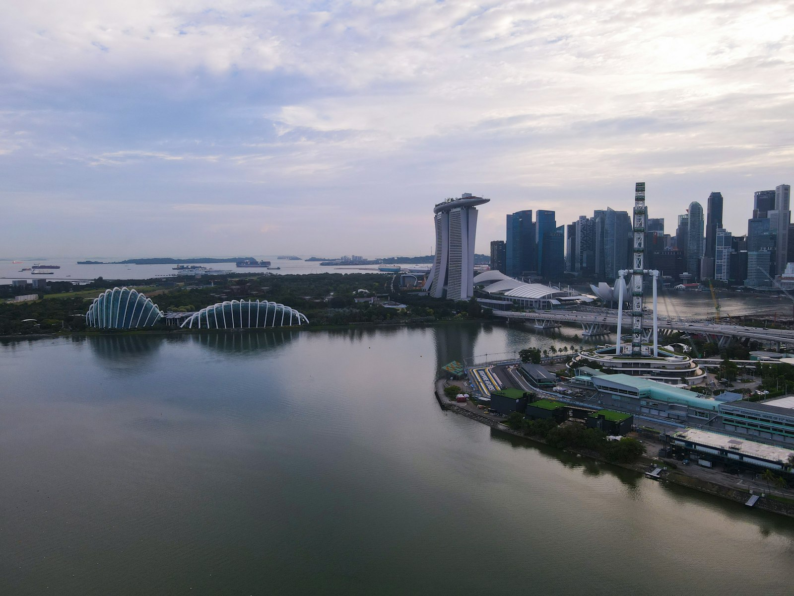 Singapore skyline with Marina Bay and waterfront views.